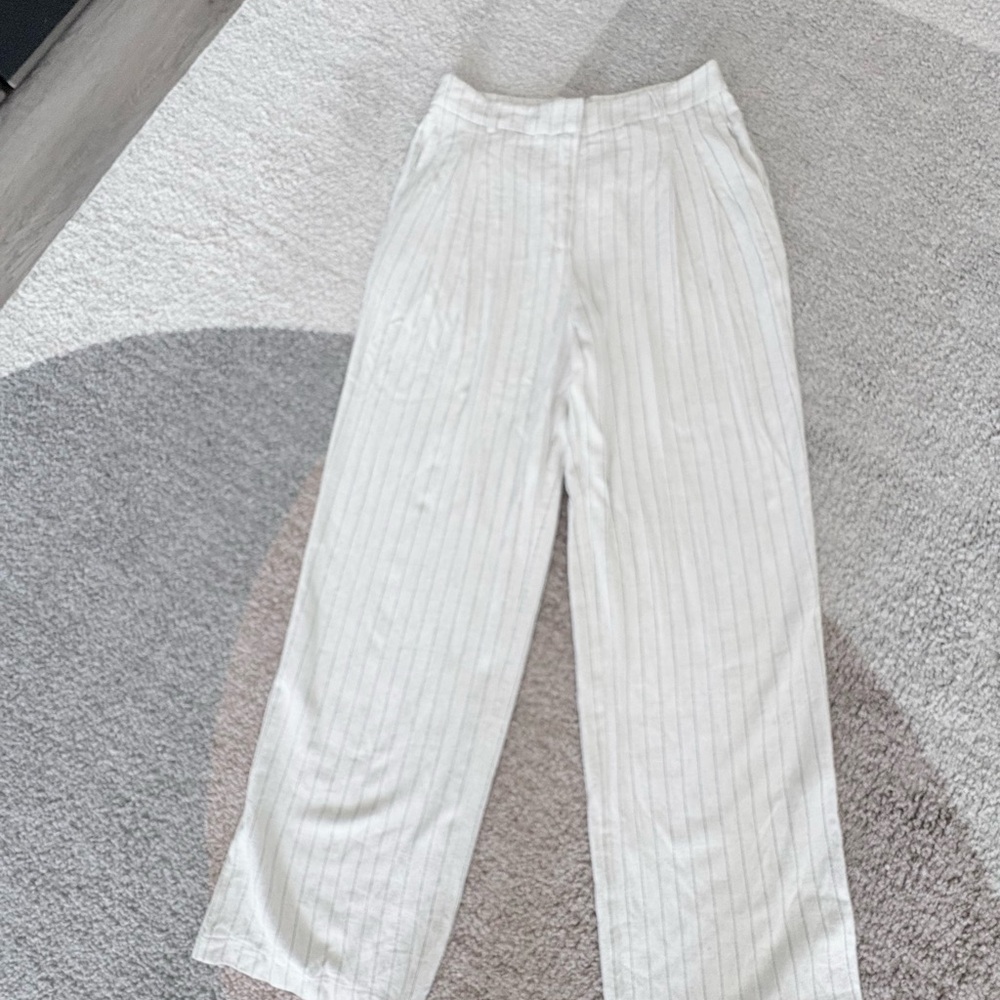 Ivory Navy pinstripe wide-leg lightweight elegant casual trouser 10 NWT